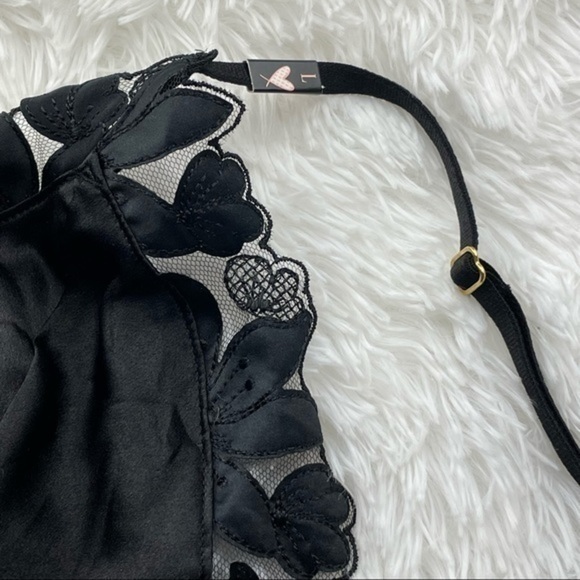 VS Unlined Floral Embroidered Long Line Bralette L - Picture 11 of 12